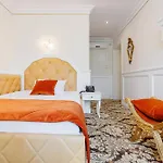 Dwor Prezydencki Boutique & 5*