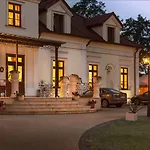 Dwor Prezydencki Boutique & Ξενοδοχείο Zgłobice