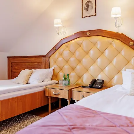 Dwor Prezydencki Boutique & Otel 5*