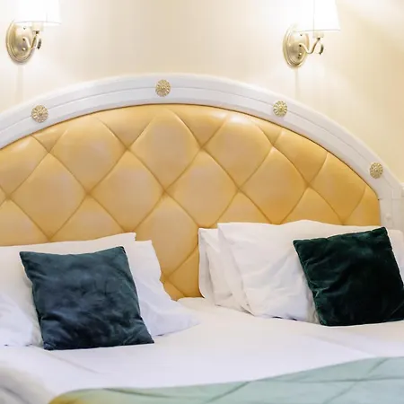 Dwor Prezydencki Boutique & 5*