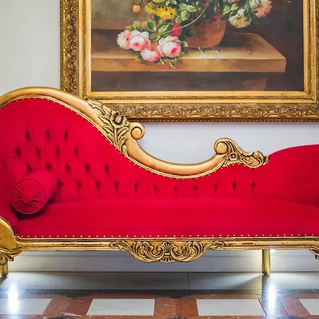 Dwor Prezydencki Boutique & 5* Zgłobice