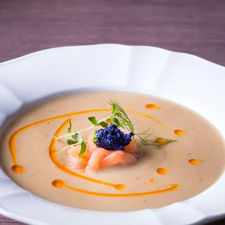 Dwor Prezydencki Boutique & 5* Zgłobice