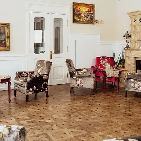 Dwor Prezydencki Boutique & 5*