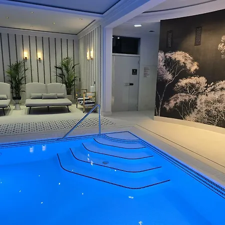 Dwor Prezydencki Boutique & Hotel