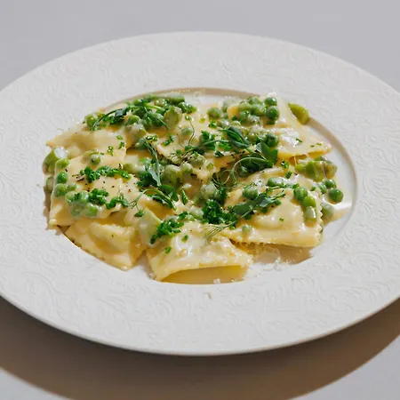 Dwor Prezydencki Boutique & Hotel 5*