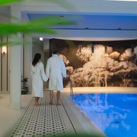 Dwor Prezydencki Boutique & 5*