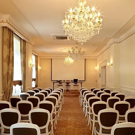 Hotel Dwór Prezydencki Boutique Hotel&spa 5*