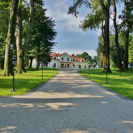 Dwor Prezydencki Boutique & Zgłobice