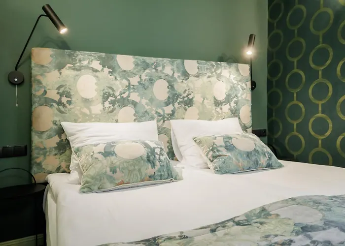 Hotel Dwor Prezydencki 5*