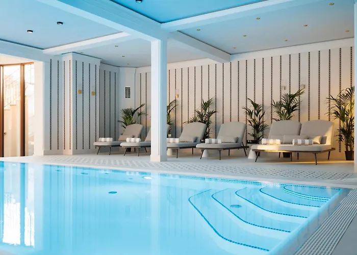 Dwor Prezydencki Boutique & 5*